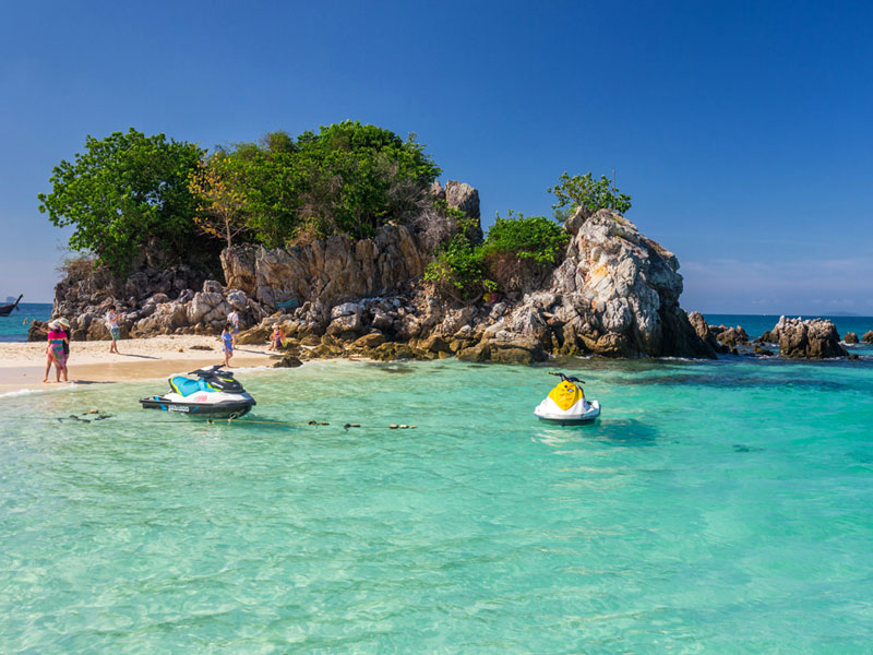 Raya Island